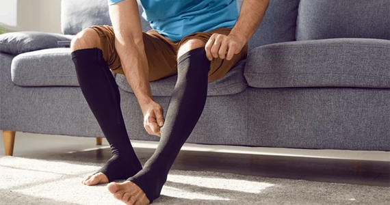Day or Night? When Should You Wear Compression Stockings?